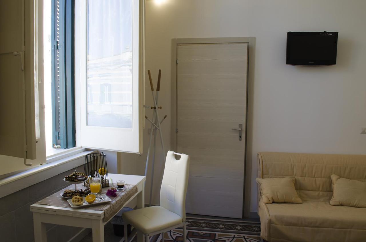 Ingrosso House Bed & Breakfast Lecce Exterior photo