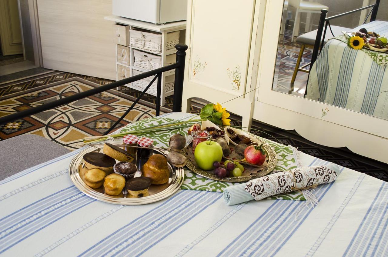 Ingrosso House Bed & Breakfast Lecce Exterior photo