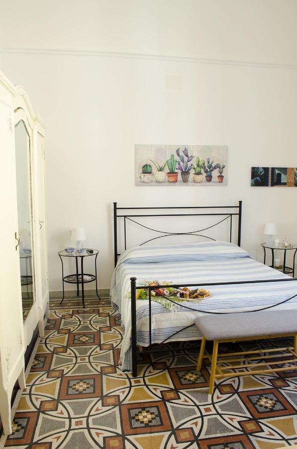 Ingrosso House Bed & Breakfast Lecce Exterior photo