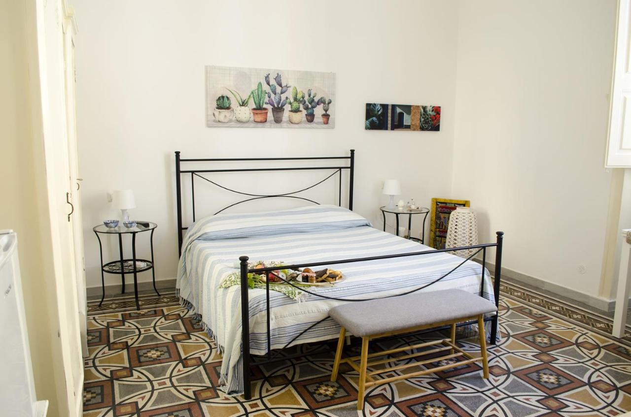 Ingrosso House Bed & Breakfast Lecce Exterior photo